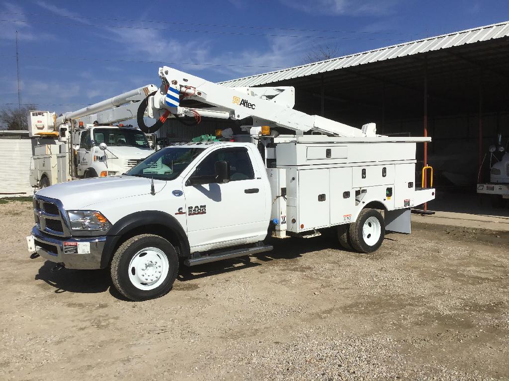 Southwest Equipment Used Bucket Trucks For Sale